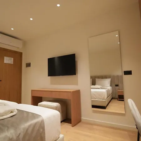 Divin Luxury Suites Tirana Exterior photo