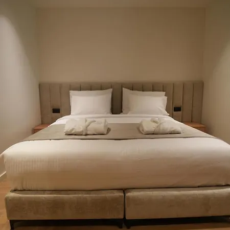 Divin Luxury Suites Tirana Exterior photo