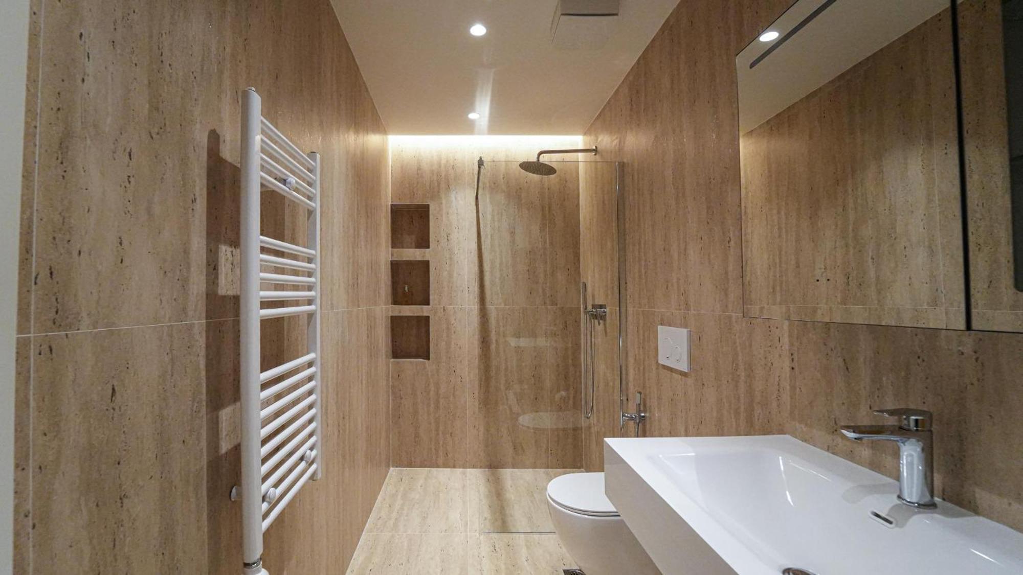 Divin Luxury *